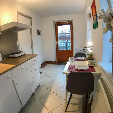 1 With Wonderful View Apartment *